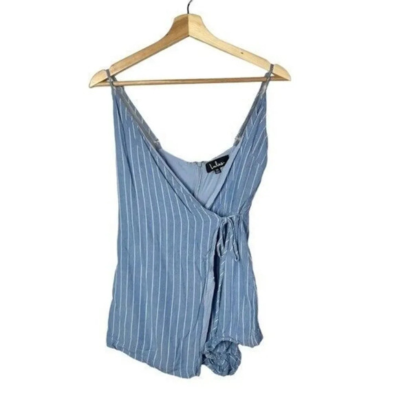Lulu's At The Seashore Light Blue Wrap Romper XS - Picture 2 of 5